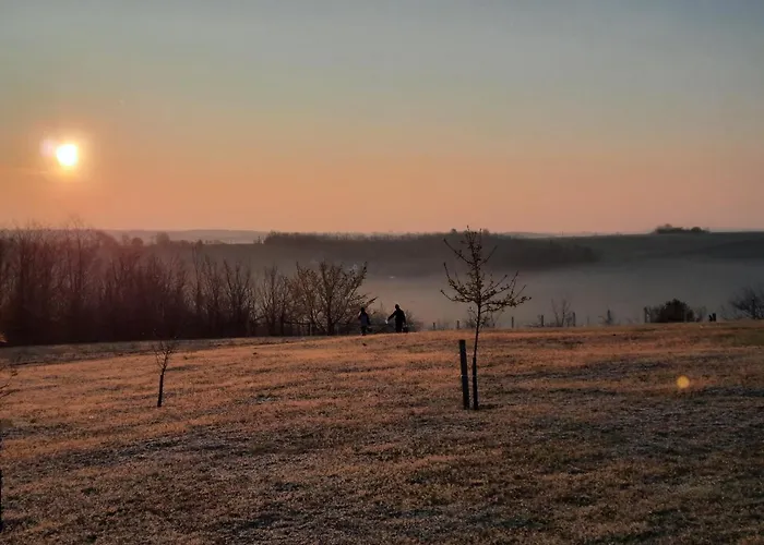 מלון Ursa Major Ságvár